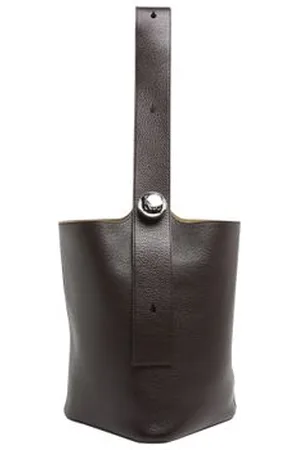 Loewe Grand Pebble Bucket aus weichem Kalbsleder