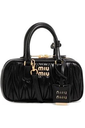 Miu Miu Minitasche Arcadie aus gestepptem Nappaleder