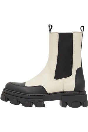 Bianco Chelsea Boots 