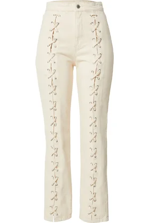 EDITED the label Jeans 