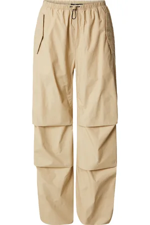 Converse Hose