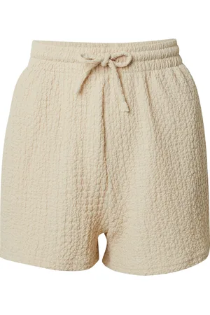 EDITED the label Shorts 