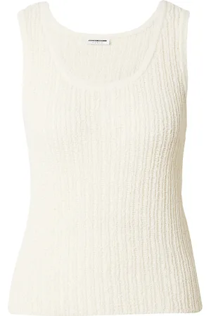 Noisy May Stricktop