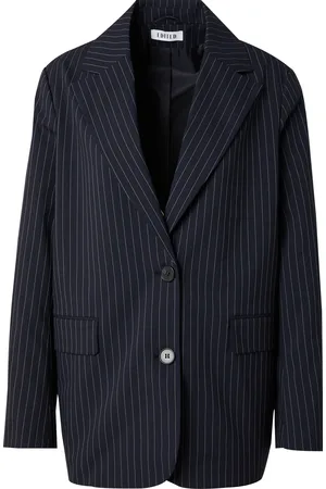 EDITED the label Blazer 