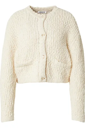 EDITED the label Strickjacke 
