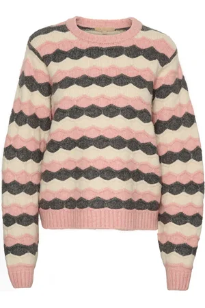 Culture Pullover 