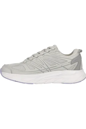 Endurance Sneaker 