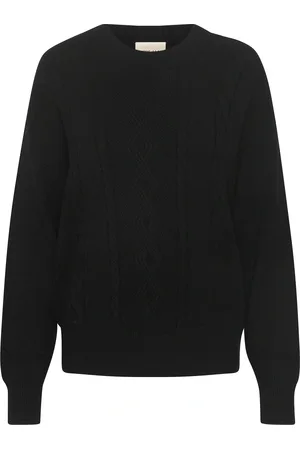 Cream Pullover 