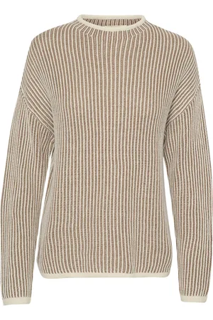 Cream Pullover 