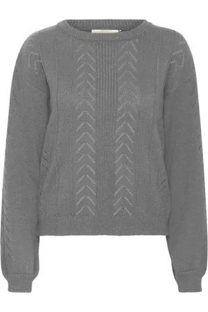 Cream Pullover 