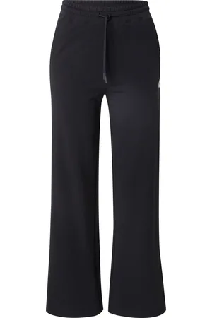 Converse Hose