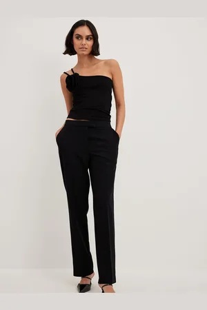 NA-KD Bügelfaltenhose