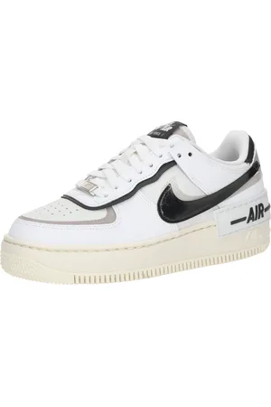 Nike Sneaker 