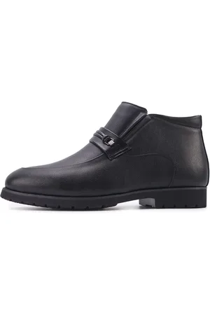 Garamond Stiefel