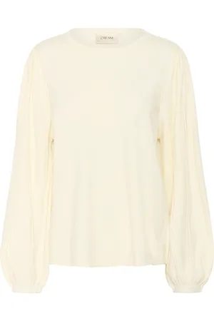 Cream Pullover 