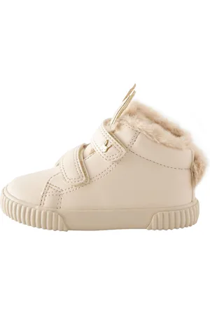 Next Stiefel