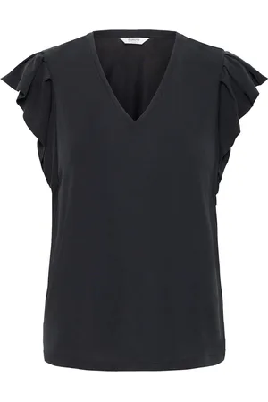B YOUNG V-Shirt 