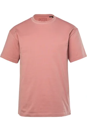 STHUGE T-Shirt