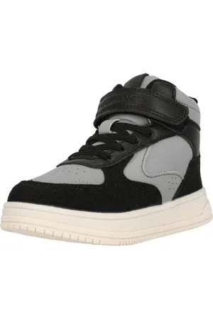 Endurance Sneaker 
