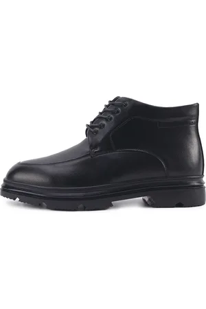 Garamond Schnürstiefel