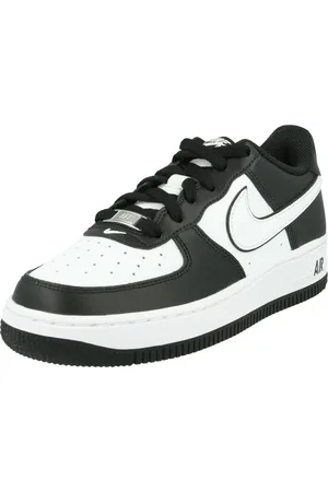 Nike Sneaker