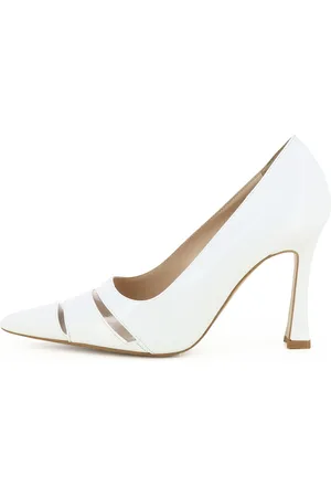 Evita Pumps 