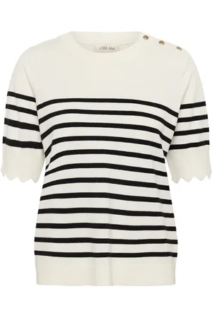 Cream Pullover 