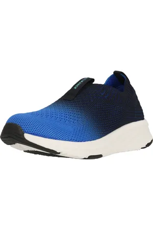 Endurance Sneaker 