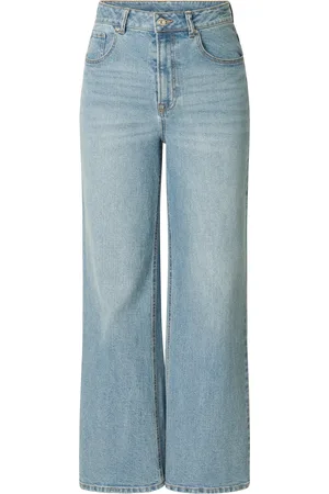 Base Level Jeans