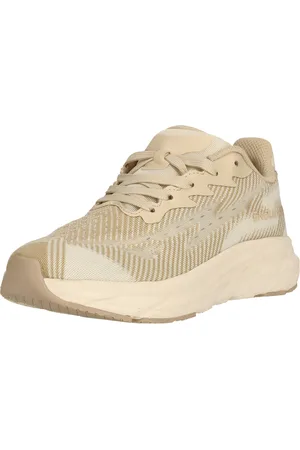 Endurance Sneaker 