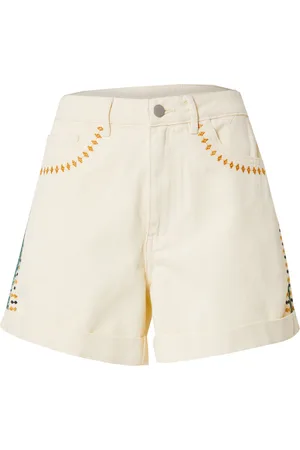 VILA Shorts