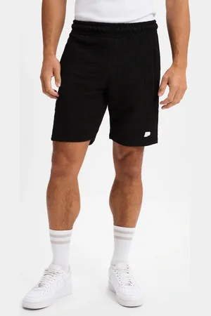 Pegador Shorts 