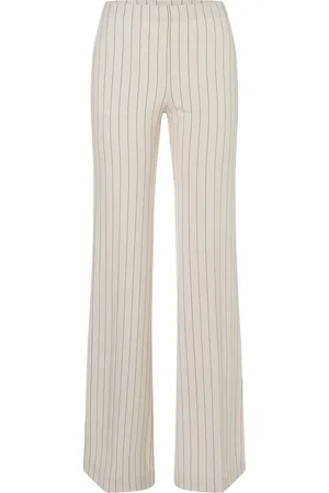 Ana Alcazar Hose