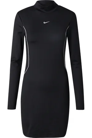 Nike Kleid