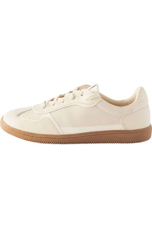 Next Sneaker 