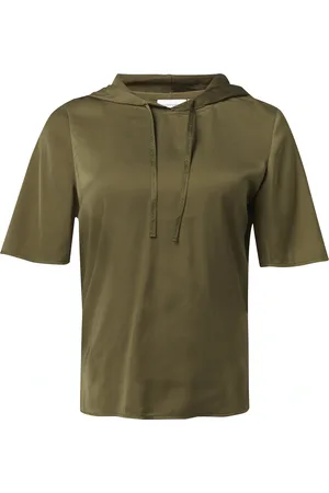 Comma, Shirt