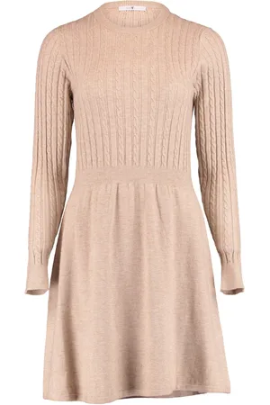 Hailys Kleid 
