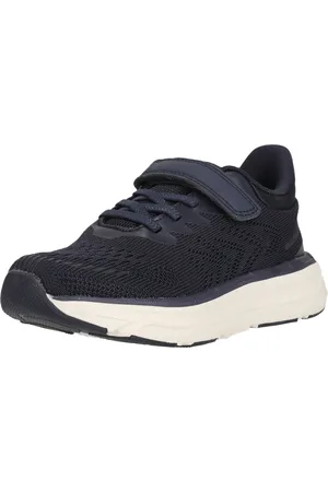 Endurance Sneaker 