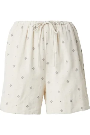 VILA Shorts