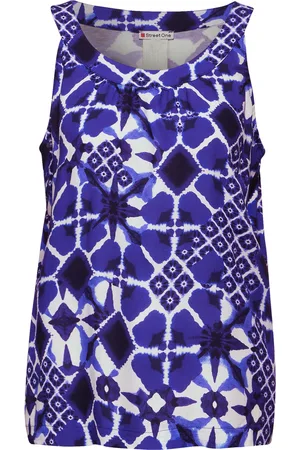 Street one Top