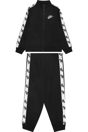 Nike Jogginganzug
