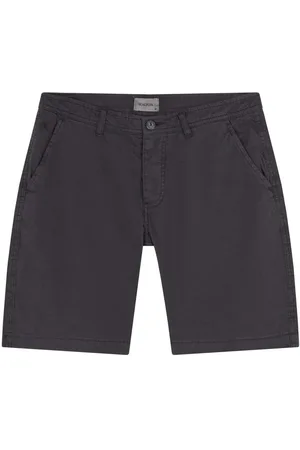 SCALPERS Outfitters Shorts 