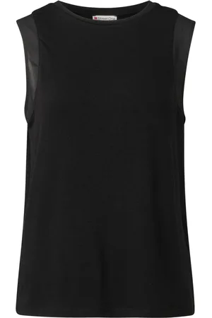 Street one Top