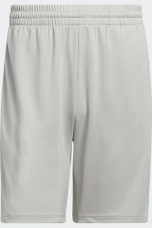 adidas Legends 3-Streifen Basketball Shorts