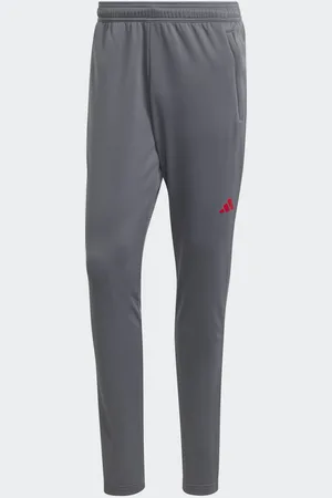 adidas Train Essentials Seasonal Woven Trainingshose