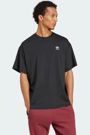 adidas Trefoil Essentials Oversized T-Shirt