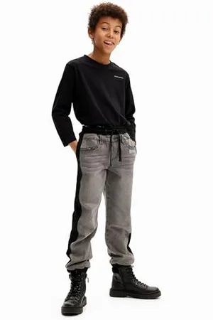 Desigual Denim_Aaron_Smiley, 2000 Negro, 11/12
