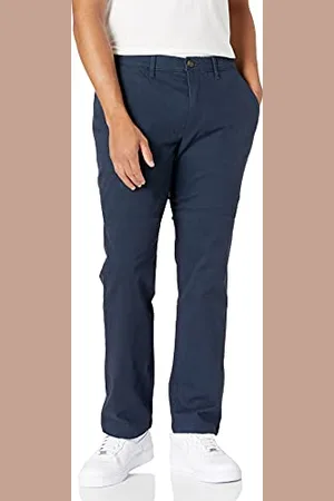 Amazon Herren Legere Stretch-Chinohose in sportlicher Passform (in Übergröße erhältlich), , 33W / 28L