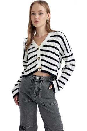 DeFacto Damen Cardigan - Stilvolle Modische Damen Strickjacke Regular Fit V Neck
