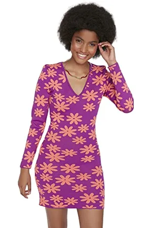 Trendyol Damen Woman Midi Bodycon V-neck Knitwear Dress, , M EU
